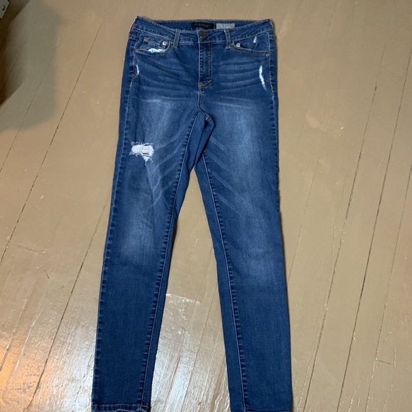 Aeropostale High-Waisted Jegging (8) - Picture 2 of 5